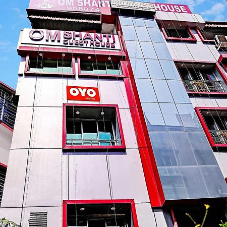כלכותה Hotel O Om Shanti Inn מראה חיצוני תמונה