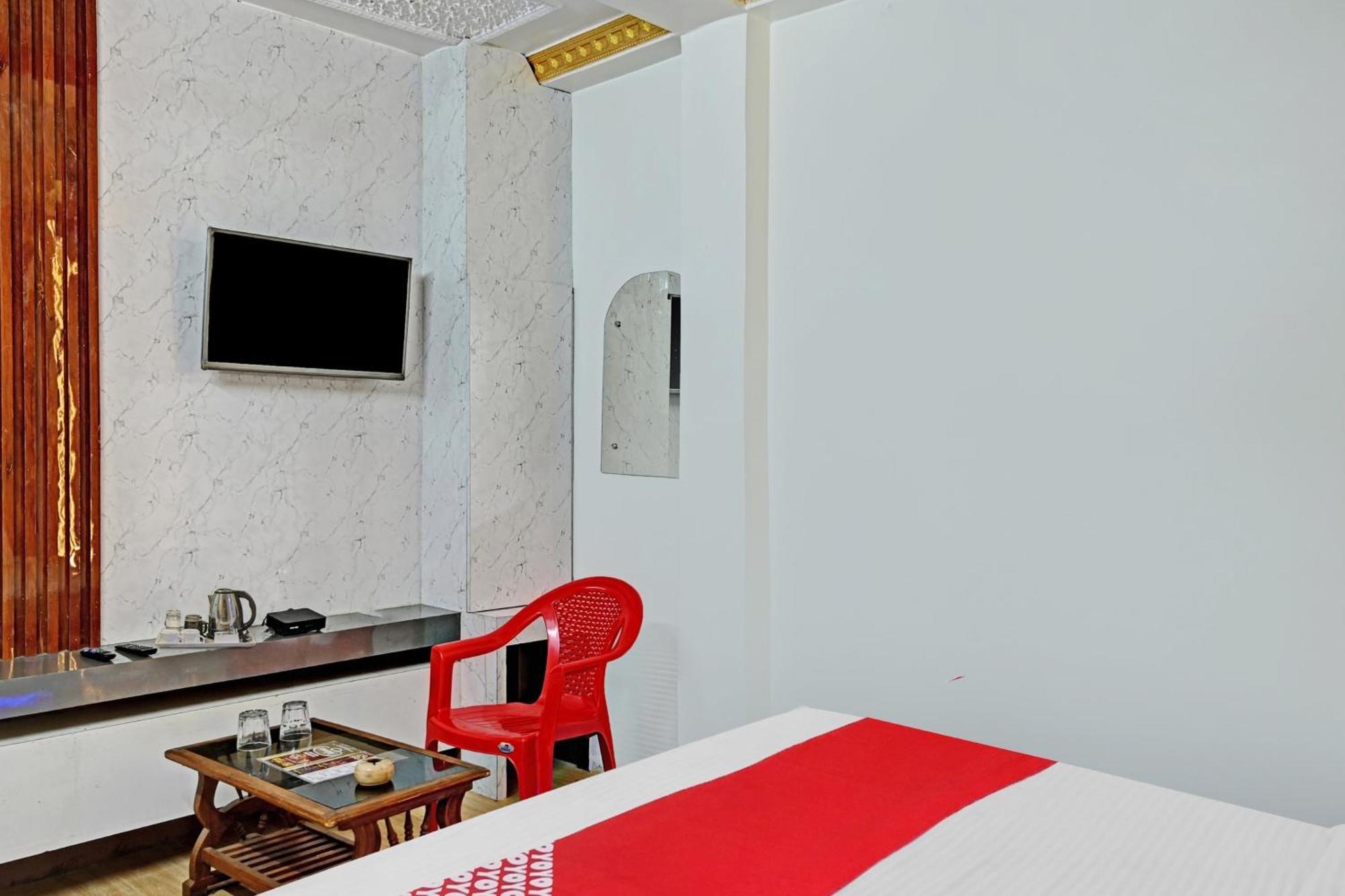 כלכותה Hotel O Om Shanti Inn מראה חיצוני תמונה